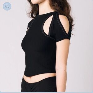 Cut out short sleeve top black